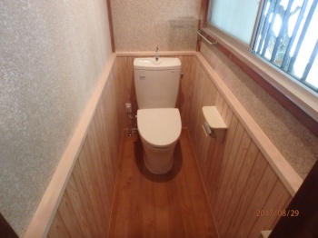 中井町のトイレリフォーム・便器交換-down.jpg